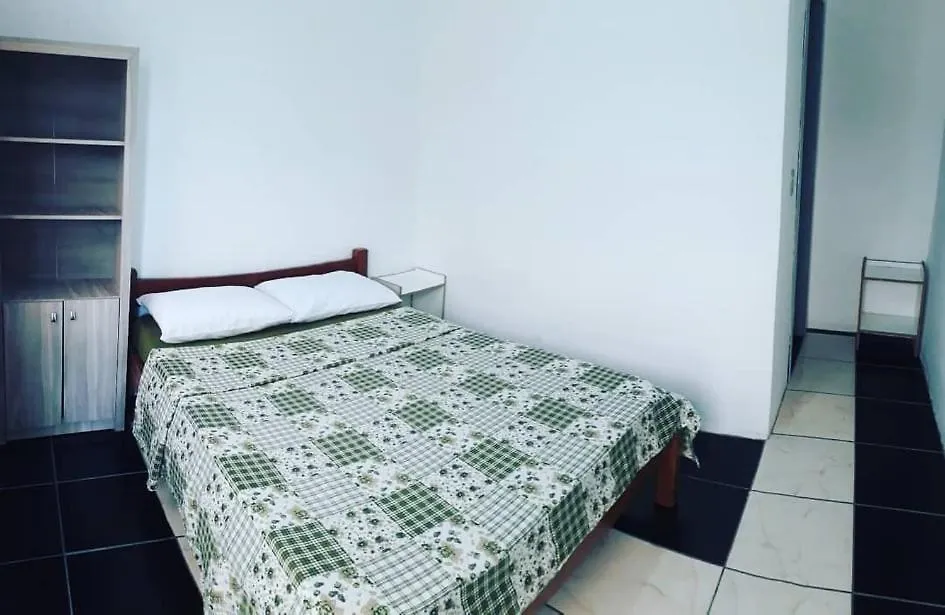 Ohana Hostel Beach House Florianópolis