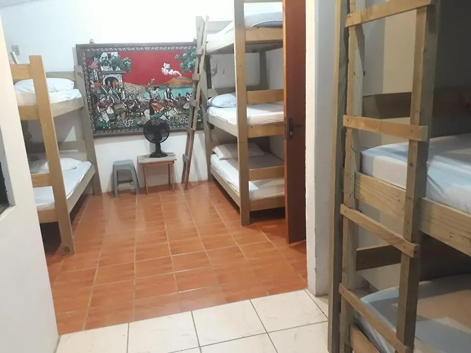 Ohana Hostel Beach House Florianópolis
