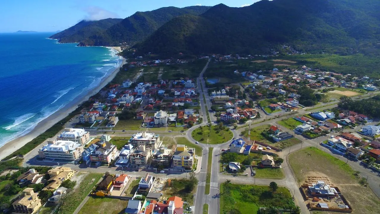 Ohana Hostel Beach House Florianopolis